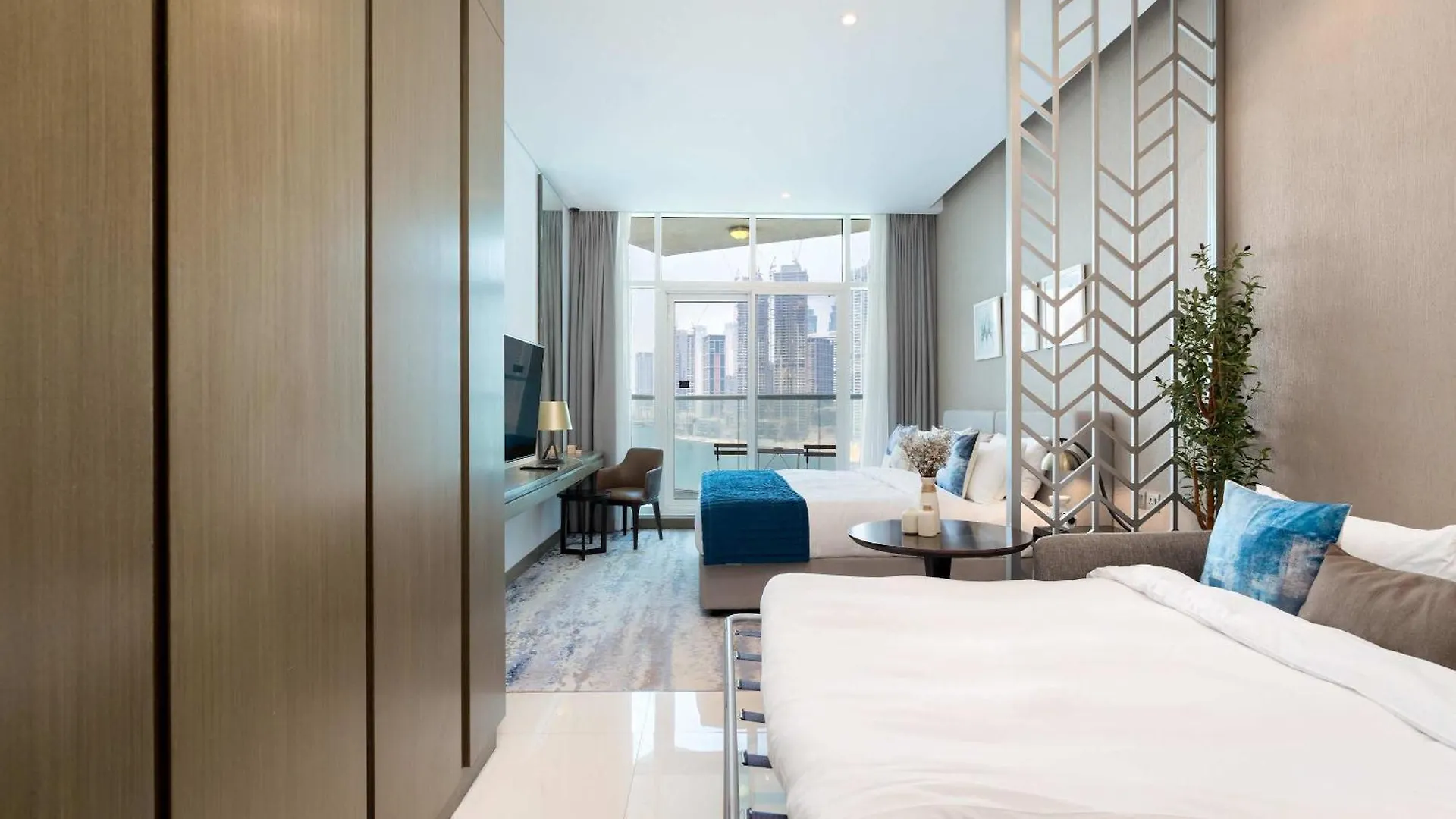 Luxury Canal-View Studio Dubai 0*,  Emirati Arabi Uniti